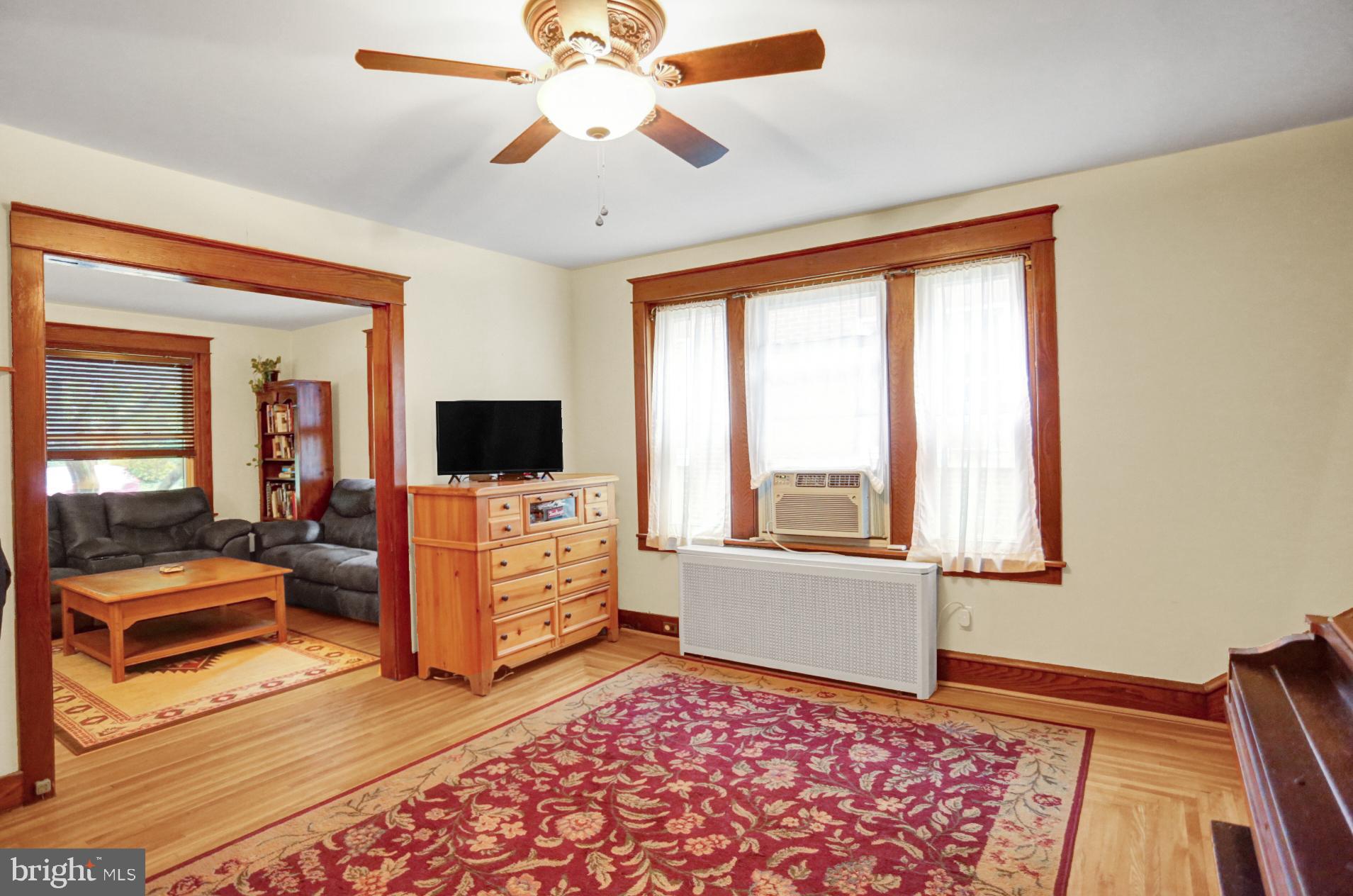 516 Elsie Street Reading, PA 19607 - Photo 10 of 38 Gallery Image 10