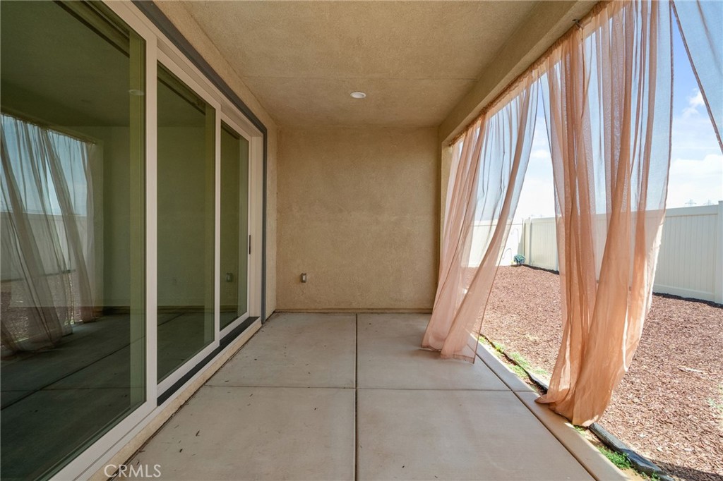 1649 Spring Run Lane Beaumont, CA 92223 - Photo 32 of 53 Gallery Image 32