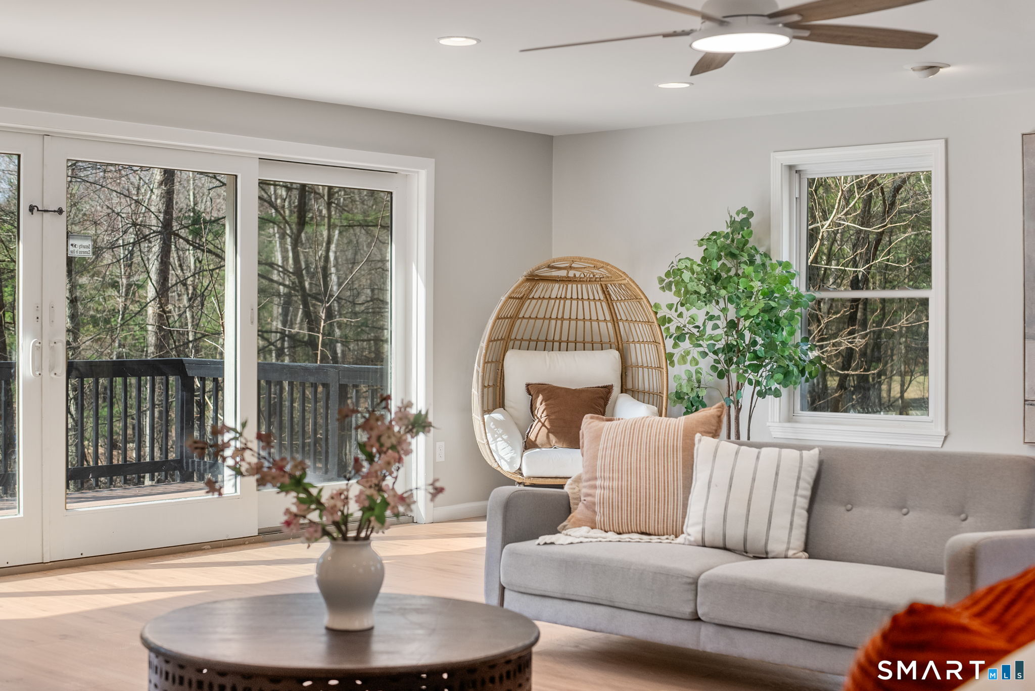 89 Bradway Road Stafford, CT 06076 - Photo 20 of 39 a living room with furniture and a large window