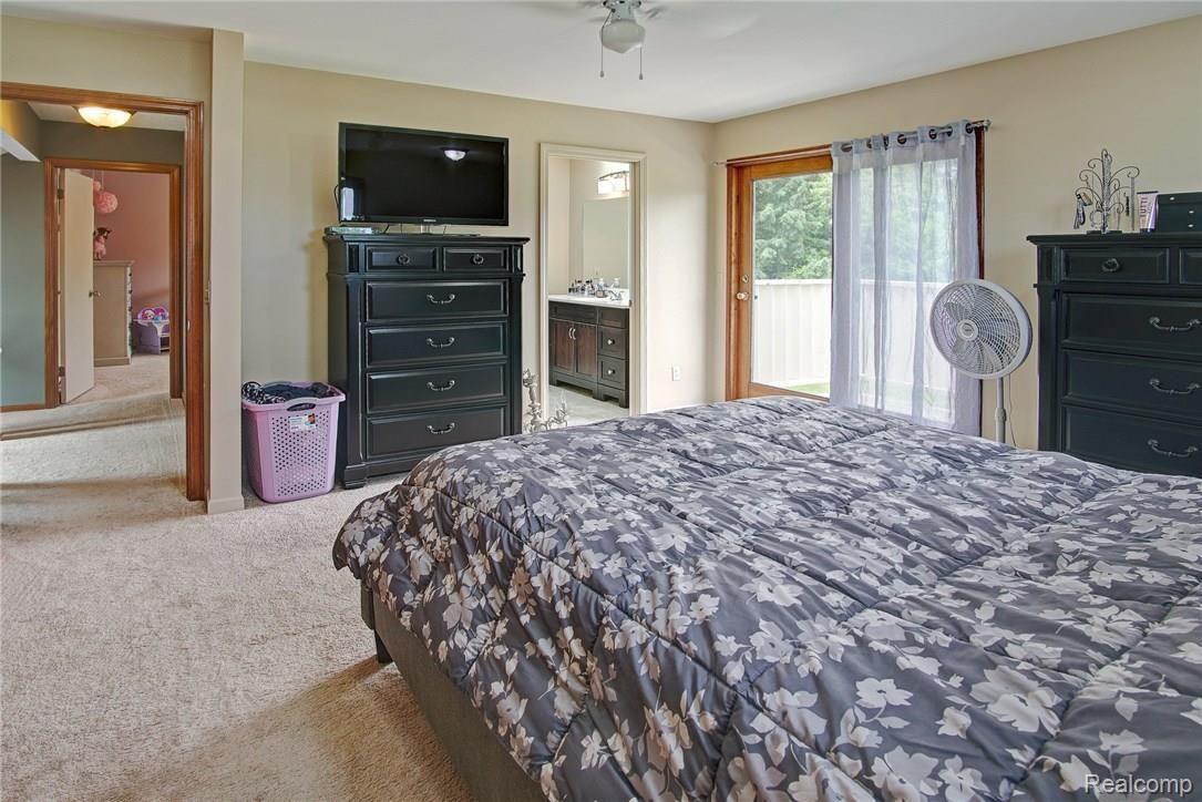 7685 Taft Road Romeo, MI 48065 - Photo 19 of 39 DSC05229_30_31.jpg