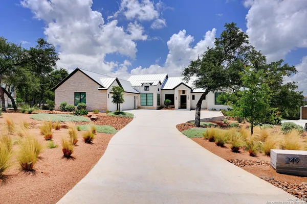 $1,199,000 | 249 Fly Line Trail, New Braunfels, TX 78132