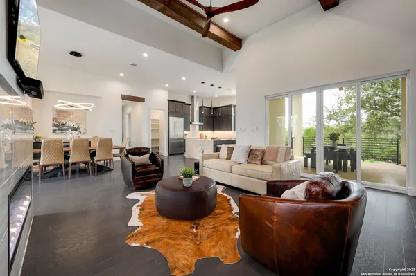 $1,199,000 | 249 Fly Line Trail, New Braunfels, TX 78132