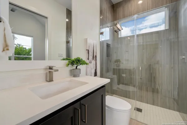 $1,199,000 | 249 Fly Line Trail, New Braunfels, TX 78132