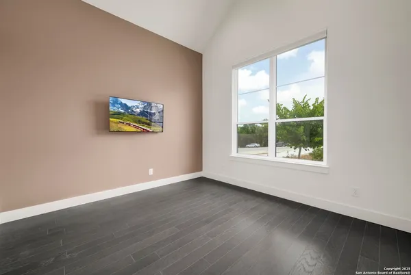 $1,199,000 | 249 Fly Line Trail, New Braunfels, TX 78132