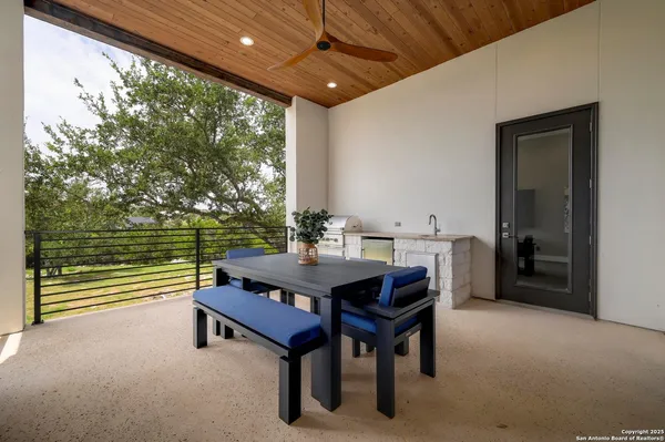 $1,199,000 | 249 Fly Line Trail, New Braunfels, TX 78132