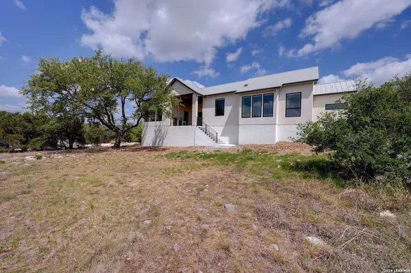 $1,199,000 | 249 Fly Line Trail, New Braunfels, TX 78132