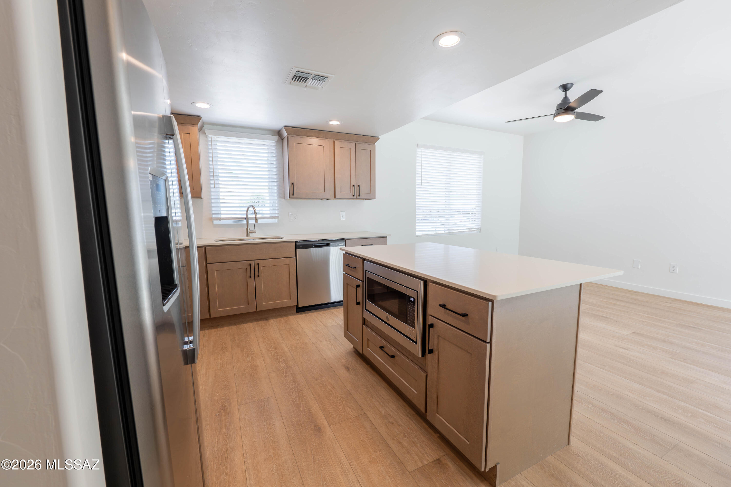 1300 North Rook Avenue, Unit 15 Tucson, AZ 85712 - Photo 5 of 21