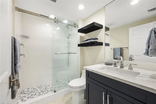 $1,925,000 | 7225 Pelican Bay Boulevard, Unit 604, Naples, FL 34108