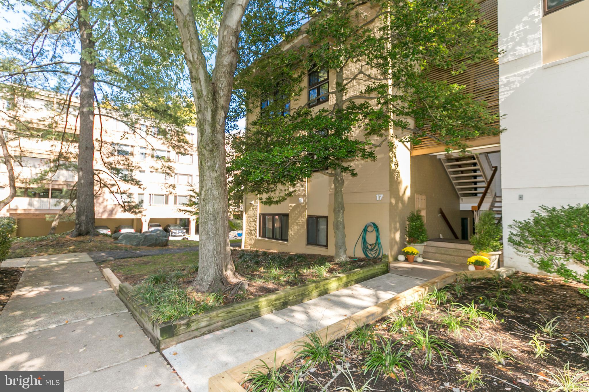 17 Hamill Road, Unit 17C Baltimore, MD 21210 - Photo 1 of 14