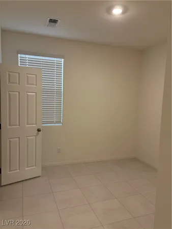 $3,350 | 101 Silver Run Lane, Las Vegas, NV 89138