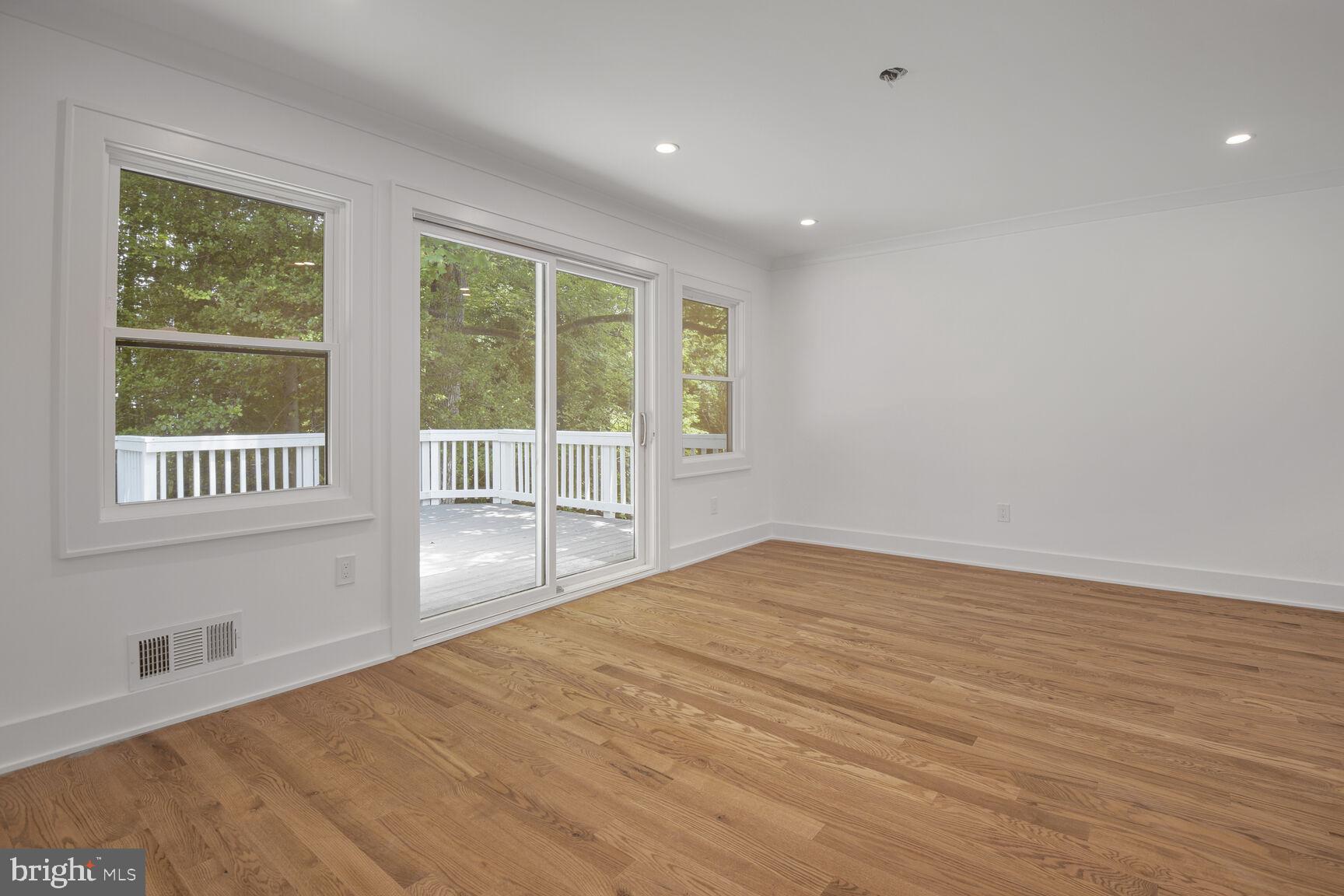 12523 Heurich Road Silver Spring, MD 20902 - Photo 11 of 35 Master Bedroom