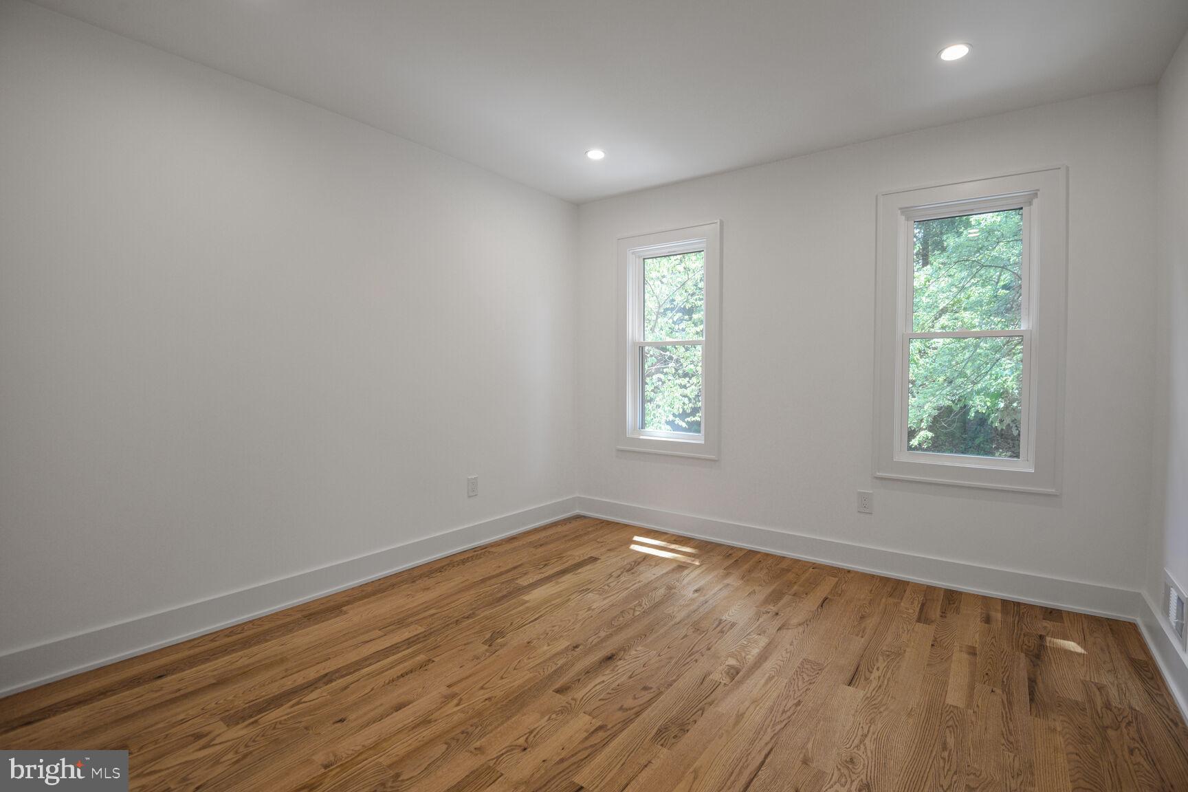 12523 Heurich Road Silver Spring, MD 20902 - Photo 21 of 35 Bedroom 3