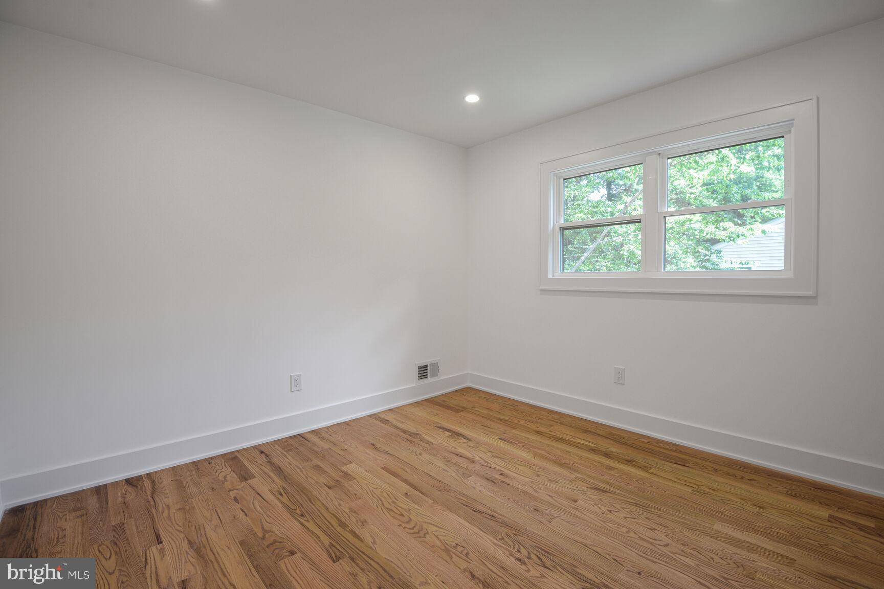 12523 Heurich Road Silver Spring, MD 20902 - Photo 23 of 35 Bedroom 2