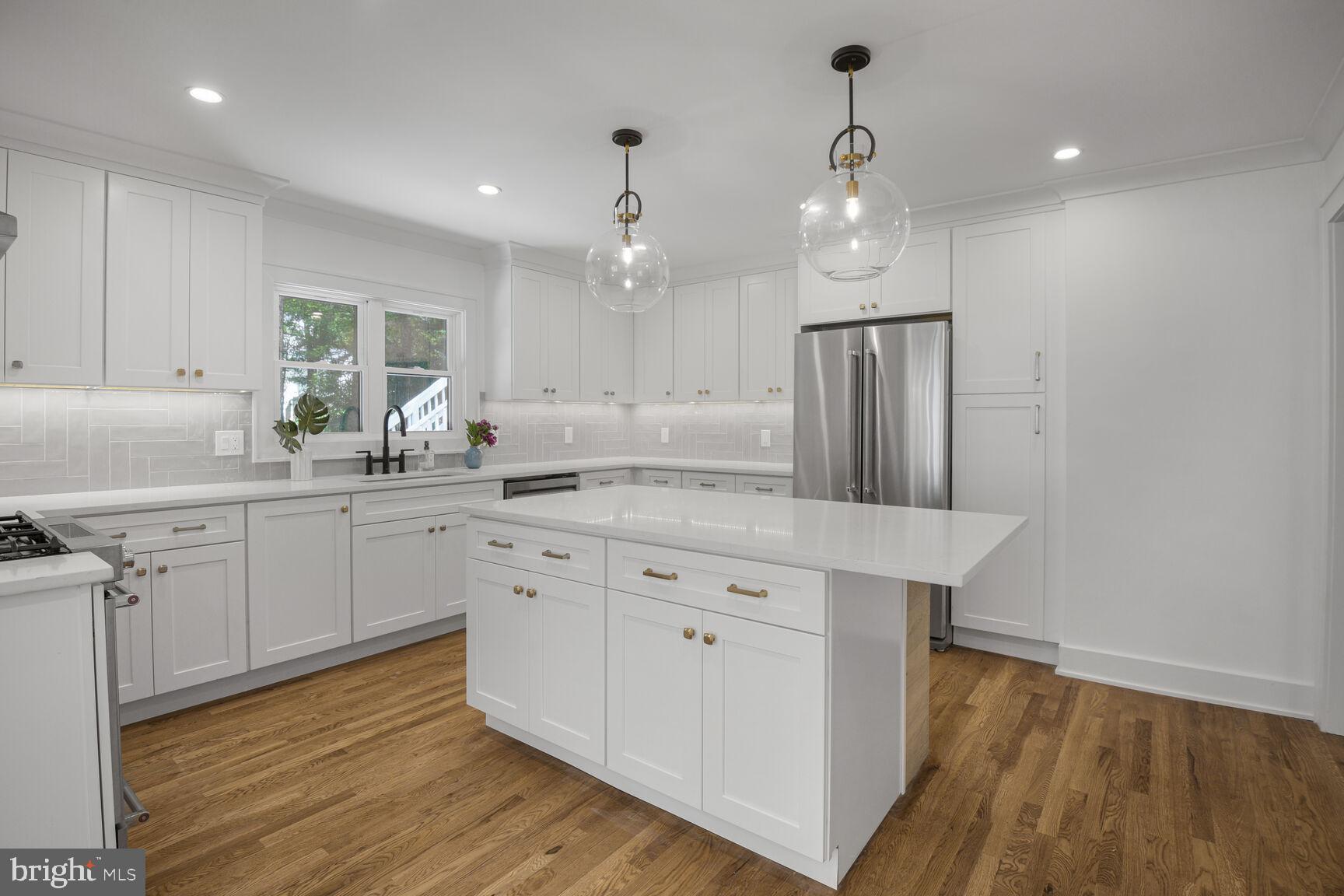 12523 Heurich Road Silver Spring, MD 20902 - Photo 5 of 35 Kitchen