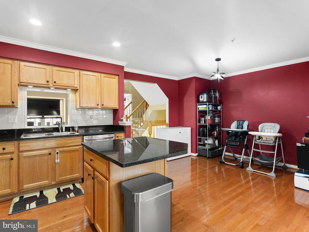 4637 Ripley Manor Terrace Olney, MD 20832 - Photo 22 of 47 Gallery Image 22