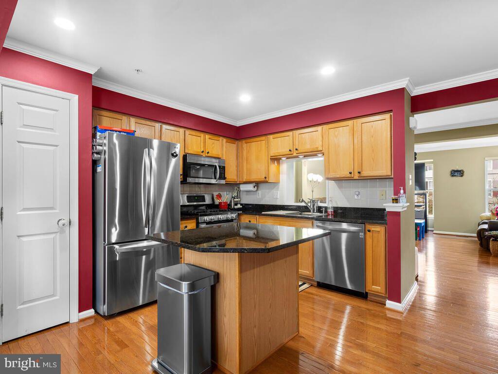 4637 Ripley Manor Terrace Olney, MD 20832 - Photo 25 of 47 Gallery Image 25