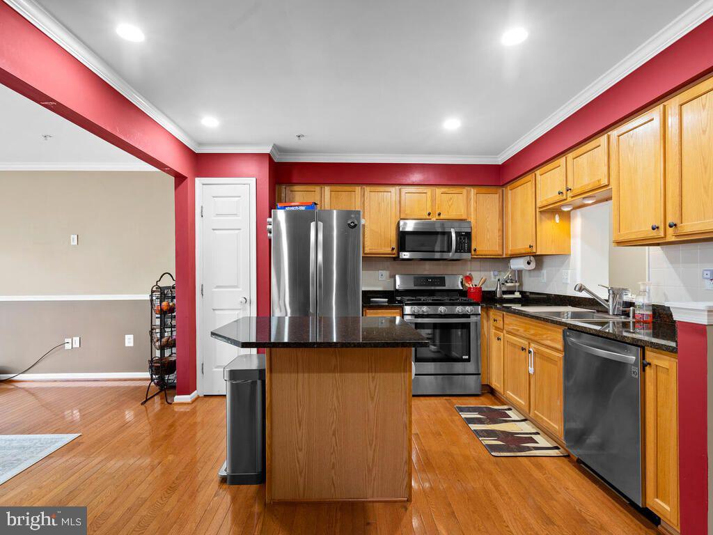 4637 Ripley Manor Terrace Olney, MD 20832 - Photo 26 of 47 Gallery Image 26