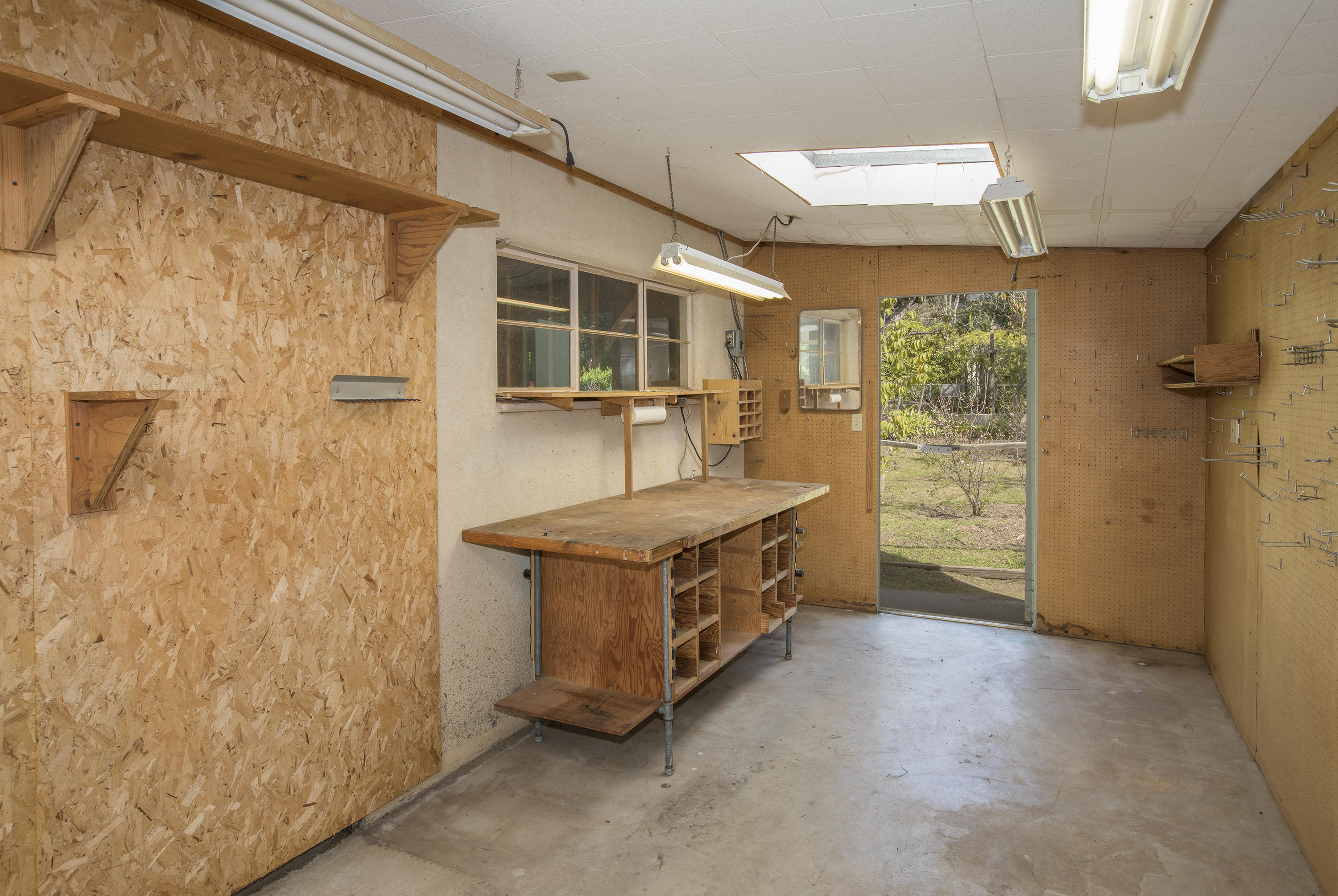 430 North Ontare Road Santa Barbara, CA 93105 - Photo 15 of 15 Work Shop