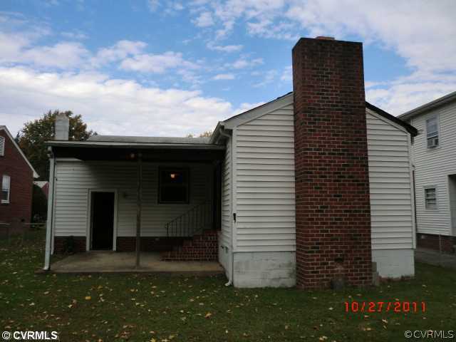 2917 Ruthland Road Henrico, VA 23228 - Photo 2 of 10 Exterior Back