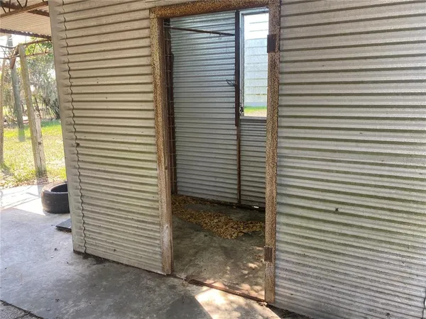 $1,995 | 4325 Highway 17, Bowling Green, FL 33834