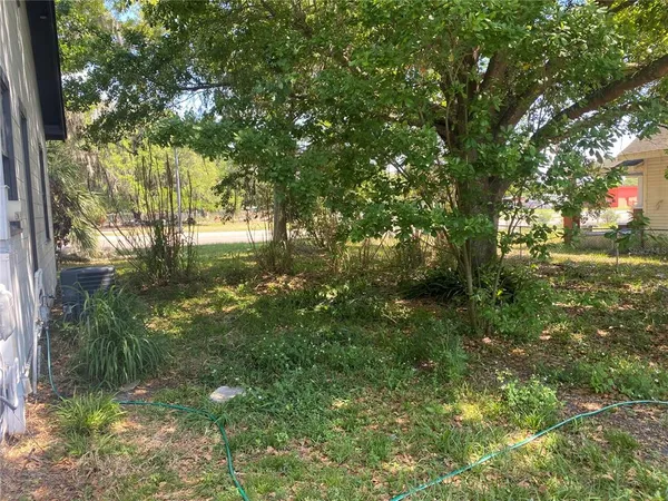 $1,995 | 4325 Highway 17, Bowling Green, FL 33834