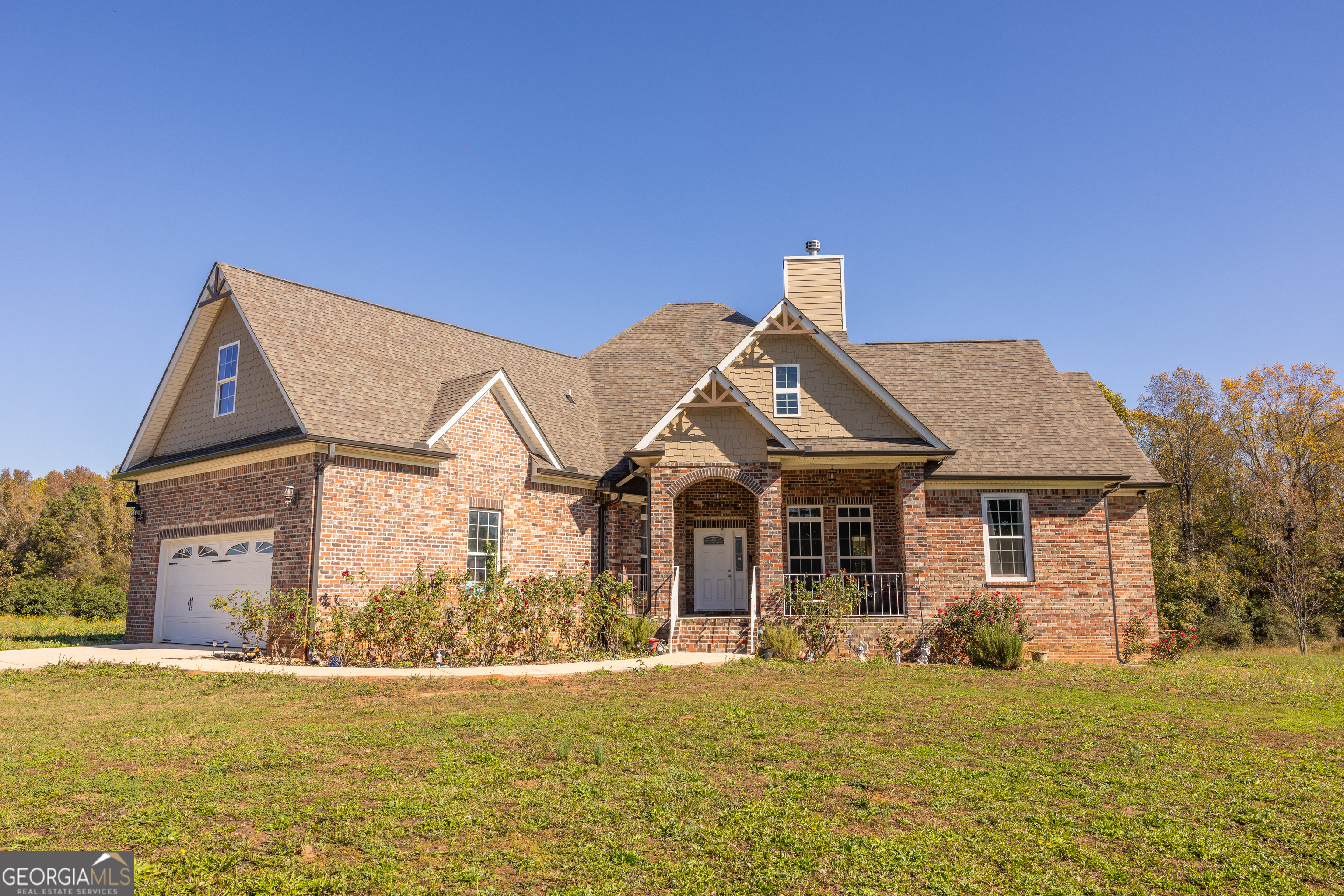 4305 High Falls Road Griffin, GA 30224 - Photo 28 of 33 a front view of a house with a ocean view