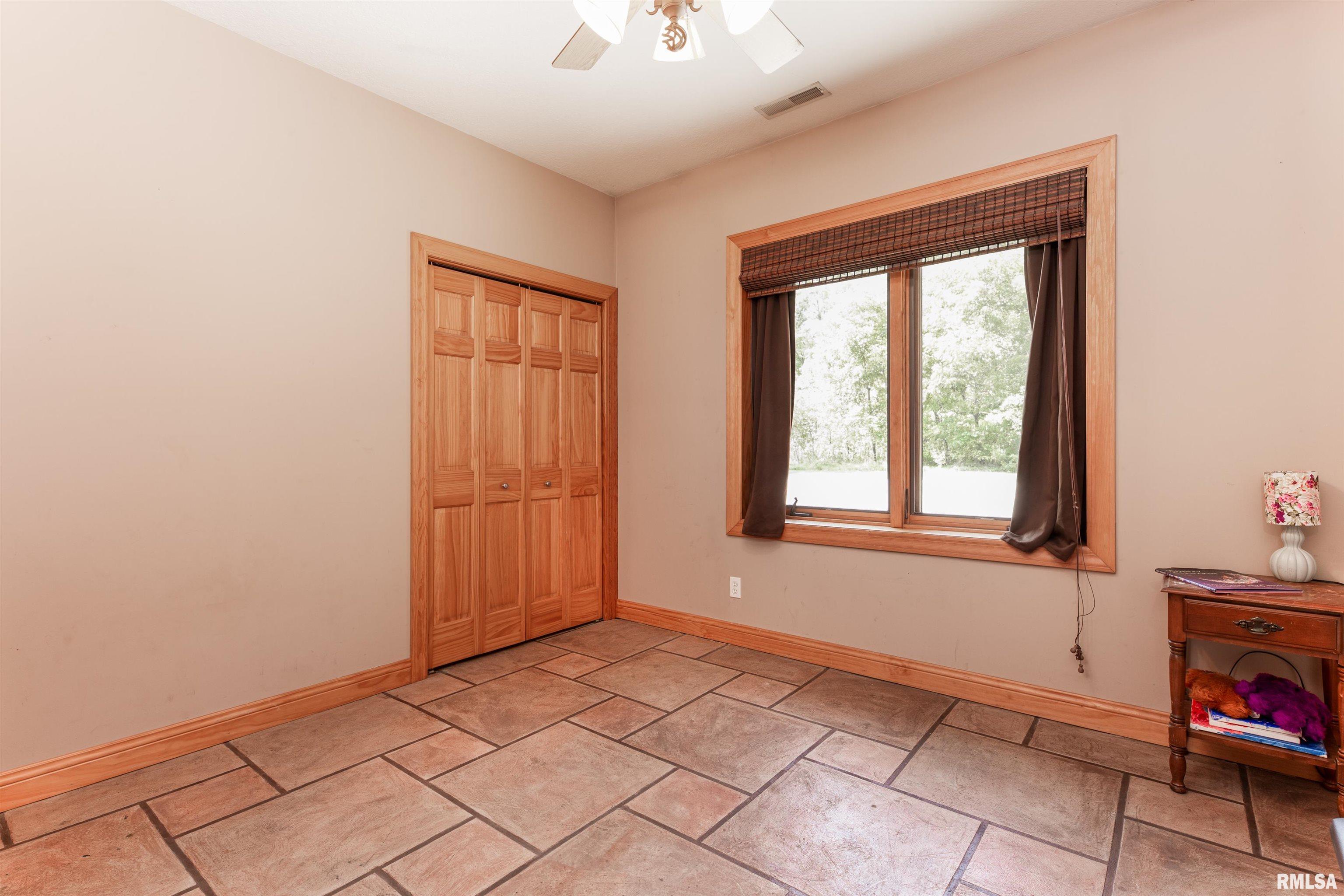 802 East Santa Fe Road Chillicothe, IL 61523 - Photo 19 of 30 Gallery Image 19