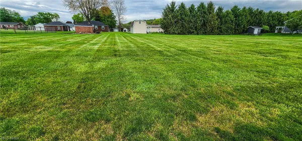 $34,900 | 112 Hemlock Avenue, Waynesburg, OH 44688