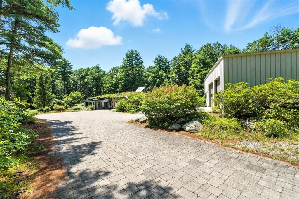 182 County Road Plympton, MA 02367 - Photo 26 of 35