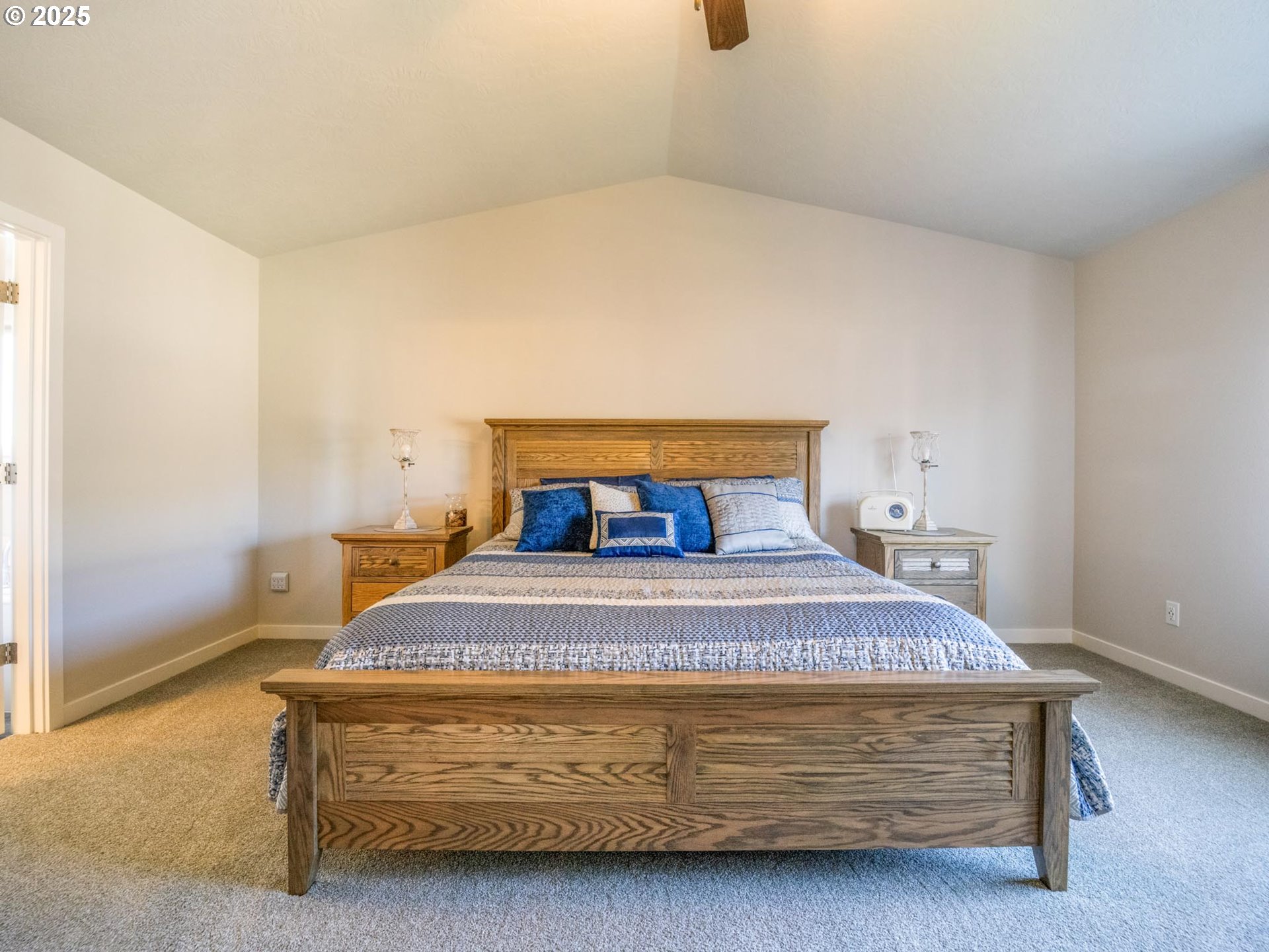 856 Maple Street Brownsville, OR 97327 - Photo 19 of 47 a bedroom with a bed and window