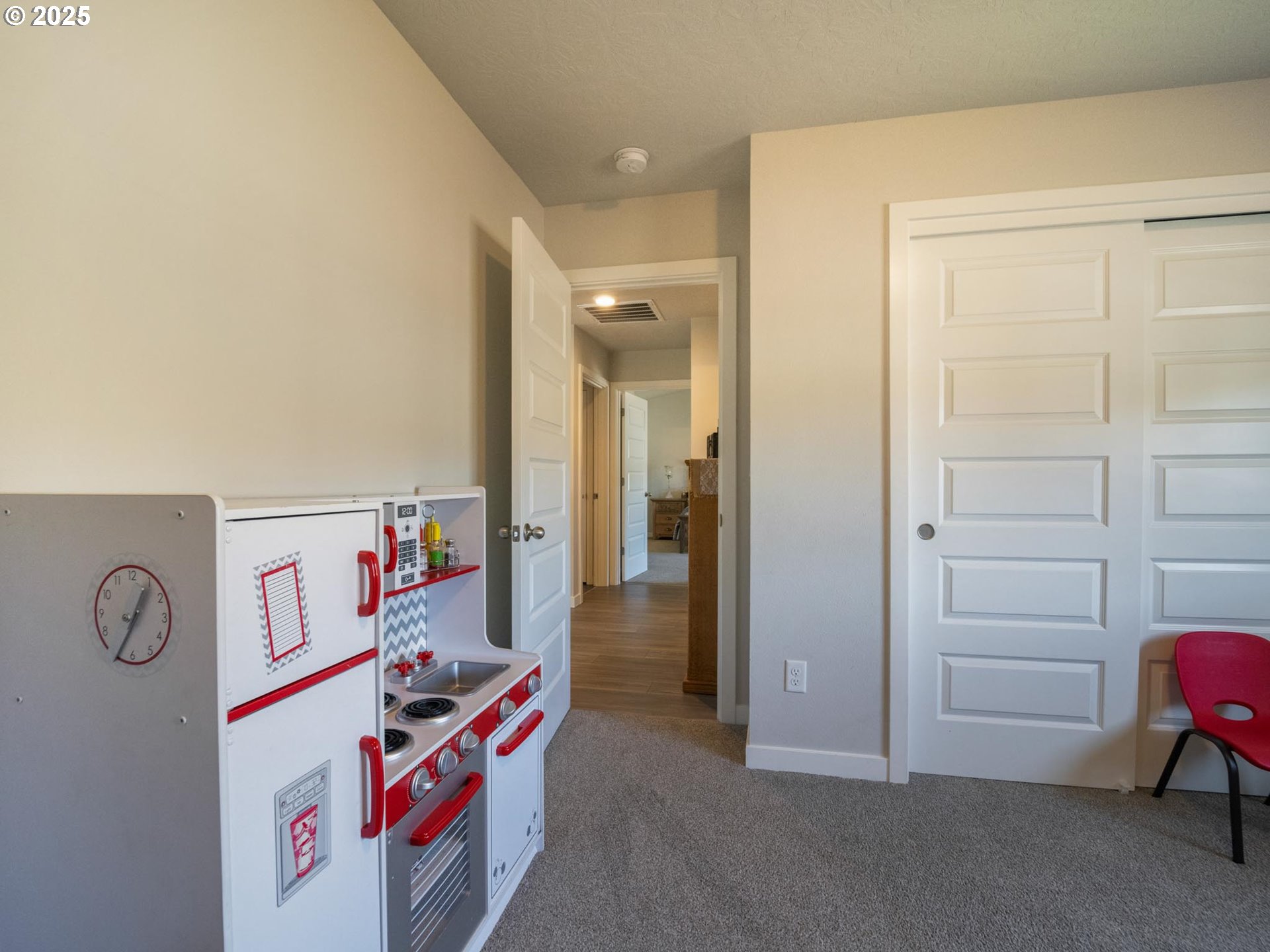 856 Maple Street Brownsville, OR 97327 - Photo 20 of 47 a view of storage and utility room with washer and dryer
