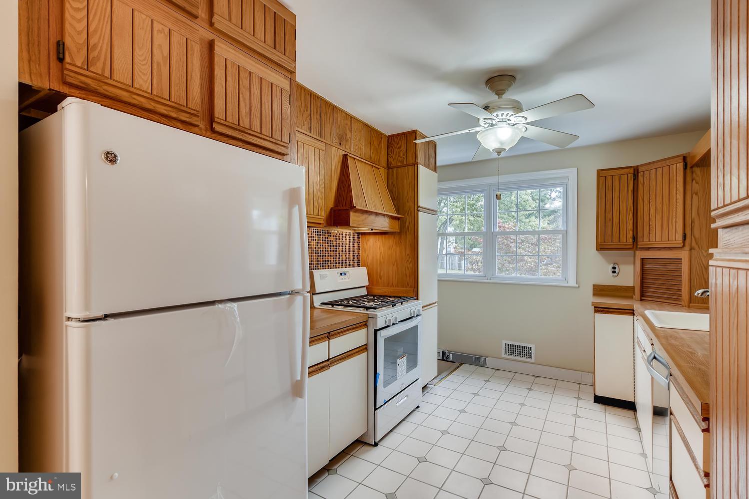 249 Highmeadow Road Reisterstown, MD 21136 - Photo 7 of 33 Gallery Image 7