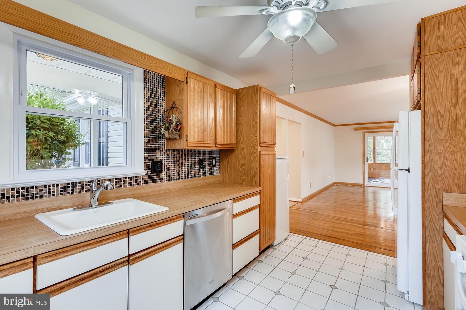 249 Highmeadow Road Reisterstown, MD 21136 - Photo 9 of 33 Gallery Image 9
