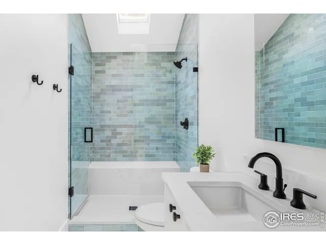 $2,400,000 | 7306 Island Circle, Boulder, CO 80301