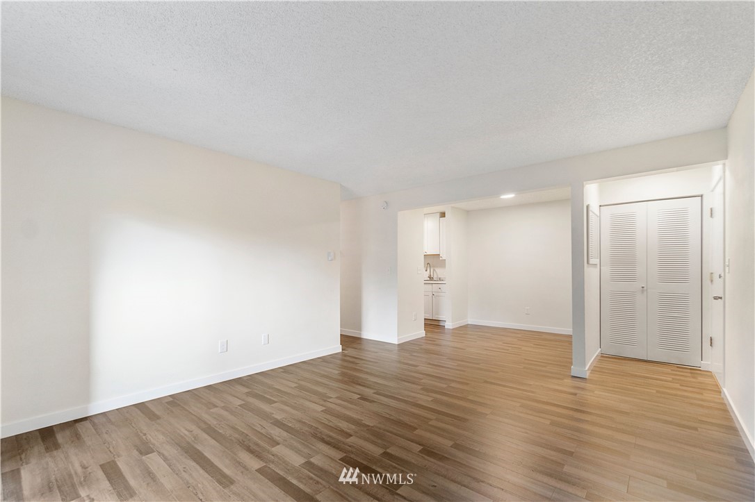1506 North Defiance Street, Unit R104 Tacoma, WA 98406 - Photo 12 of 24 Gallery Image 12