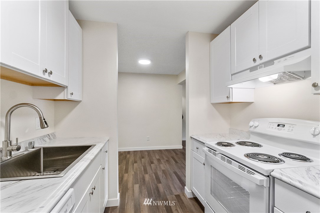 1506 North Defiance Street, Unit R104 Tacoma, WA 98406 - Photo 14 of 24 Gallery Image 14