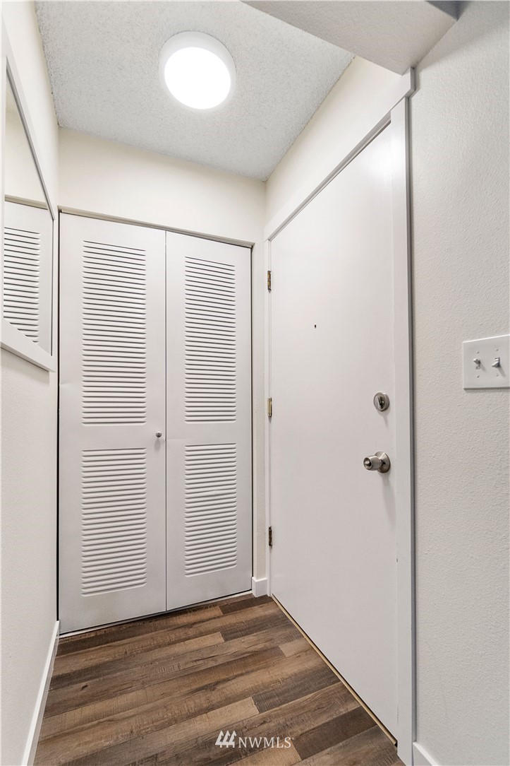 1506 North Defiance Street, Unit R104 Tacoma, WA 98406 - Photo 5 of 24 Gallery Image 5