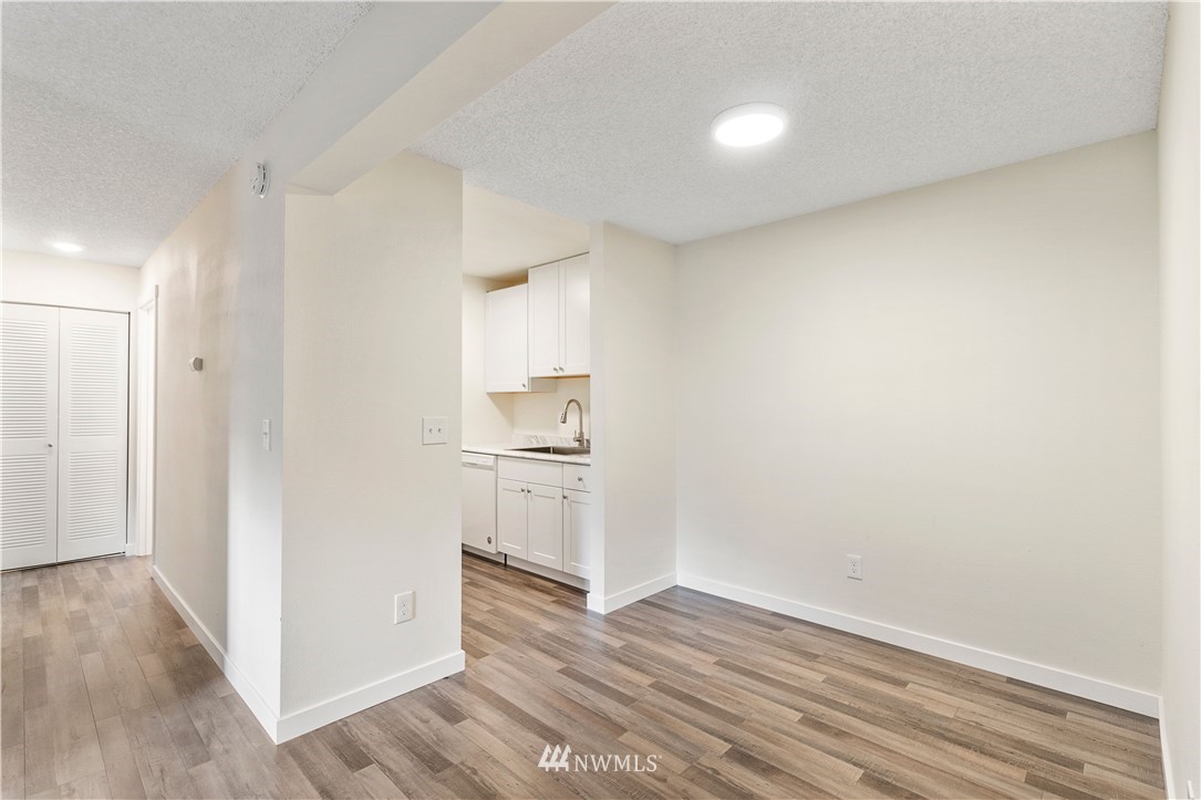 1506 North Defiance Street, Unit R104 Tacoma, WA 98406 - Photo 8 of 24 Gallery Image 8
