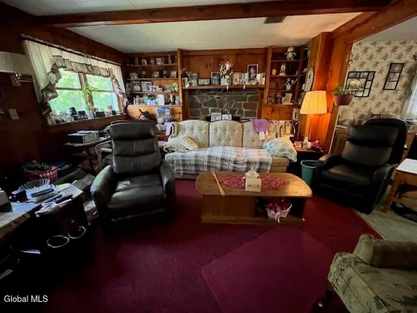 $189,900 | 15 Nichol Street, Salem, NY 12865