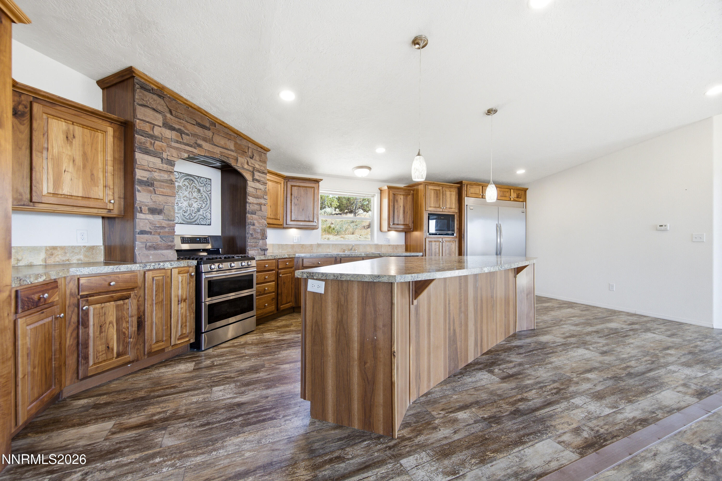 1260 Goldstone Road Reno, NV 89508 - Photo 15 of 87 Goldstone1260-058