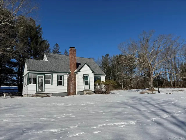 $2,850 | 793 Fiddlers Bridge Road, Rhinebeck, NY 12572