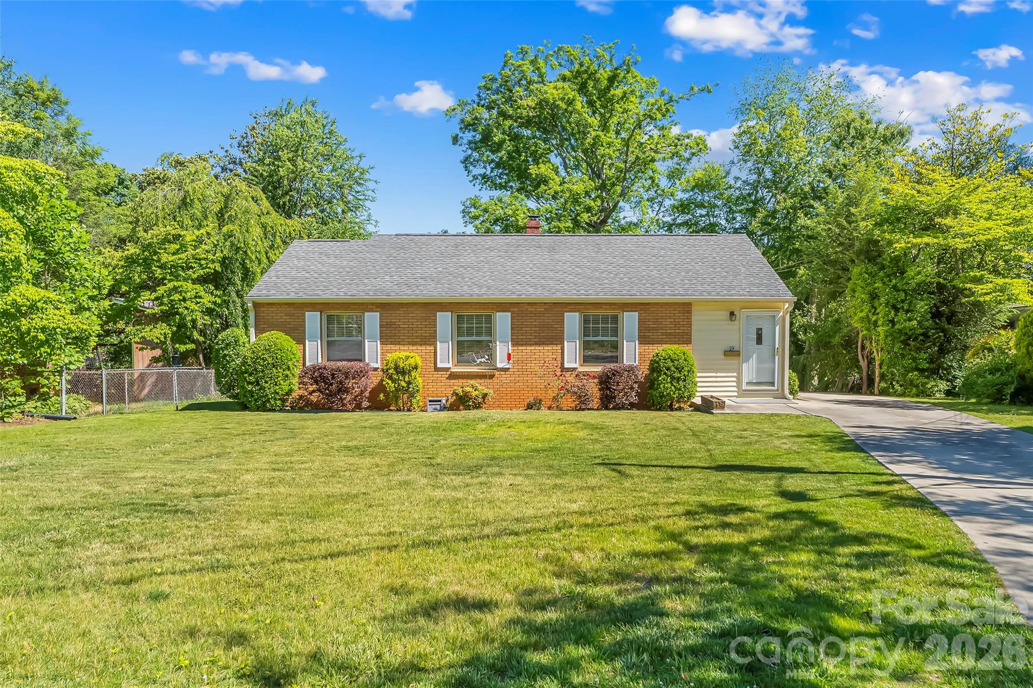 19 Wilburn Road Asheville, NC 28806 - Photo 7 of 31