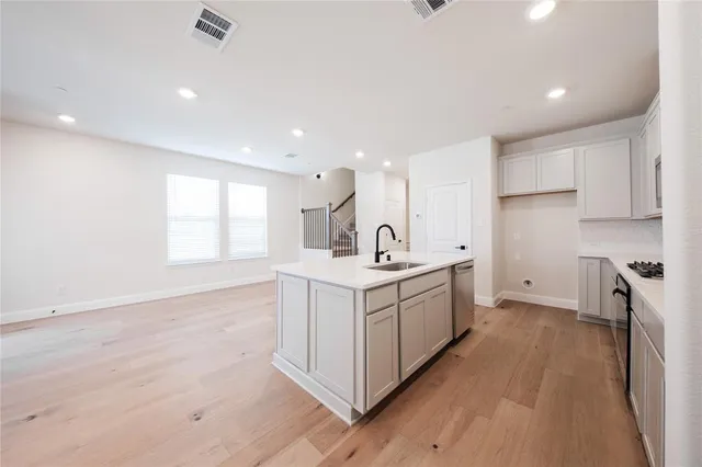 $409,990 | 2124 Naples Drive, Rowlett, TX 75088