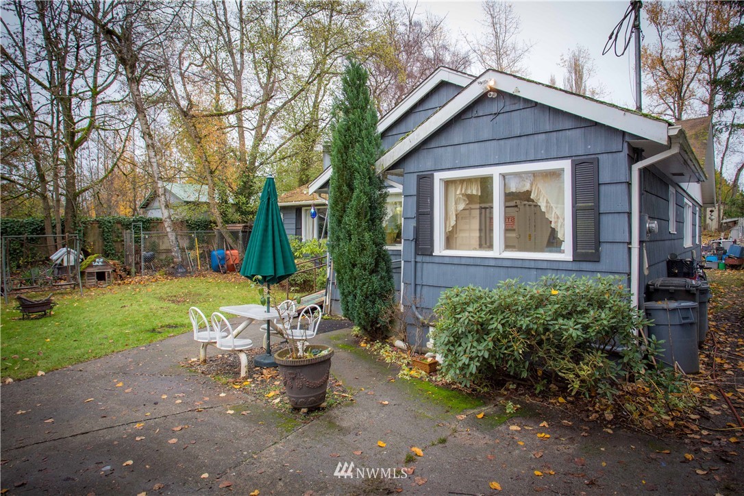 3207 McLeod Road Bellingham, WA 98225 - Photo 2 of 22 Gallery Image 2