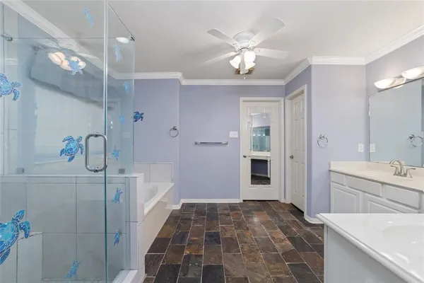 $2,199 | 923 North Sky Drive, Houston, TX 77073