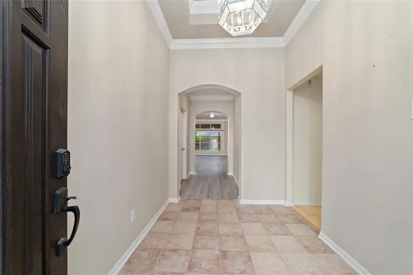 $2,199 | 923 North Sky Drive, Houston, TX 77073