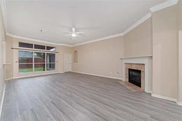 $2,199 | 923 North Sky Drive, Houston, TX 77073