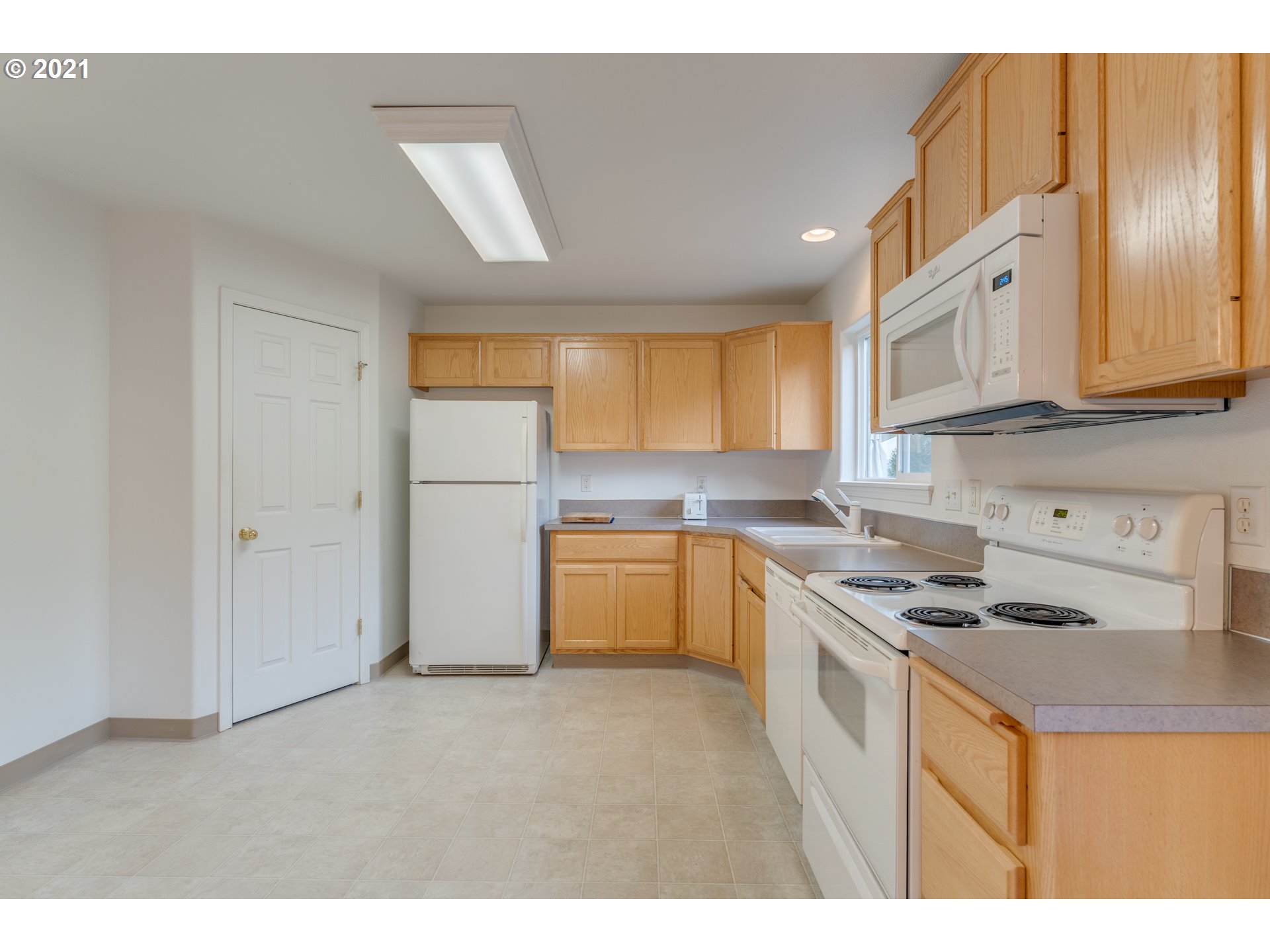 1209 Northwest 7th Way Camas, WA 98607 - Photo 6 of 31 Gallery Image 6