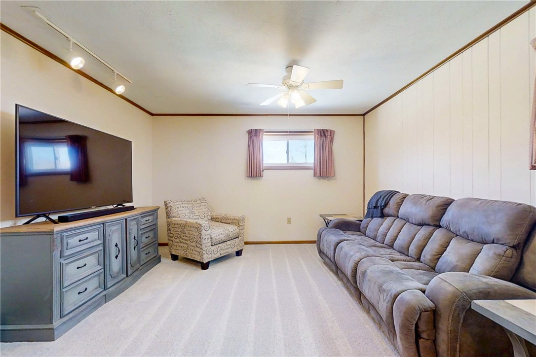 36 Pyrex Street Corning, NY 14830 - Photo 37 of 49