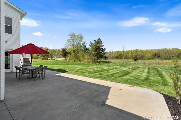 $1,190,900 | 8115 Hanna Lake Avenue Southeast, Caledonia, MI 49316